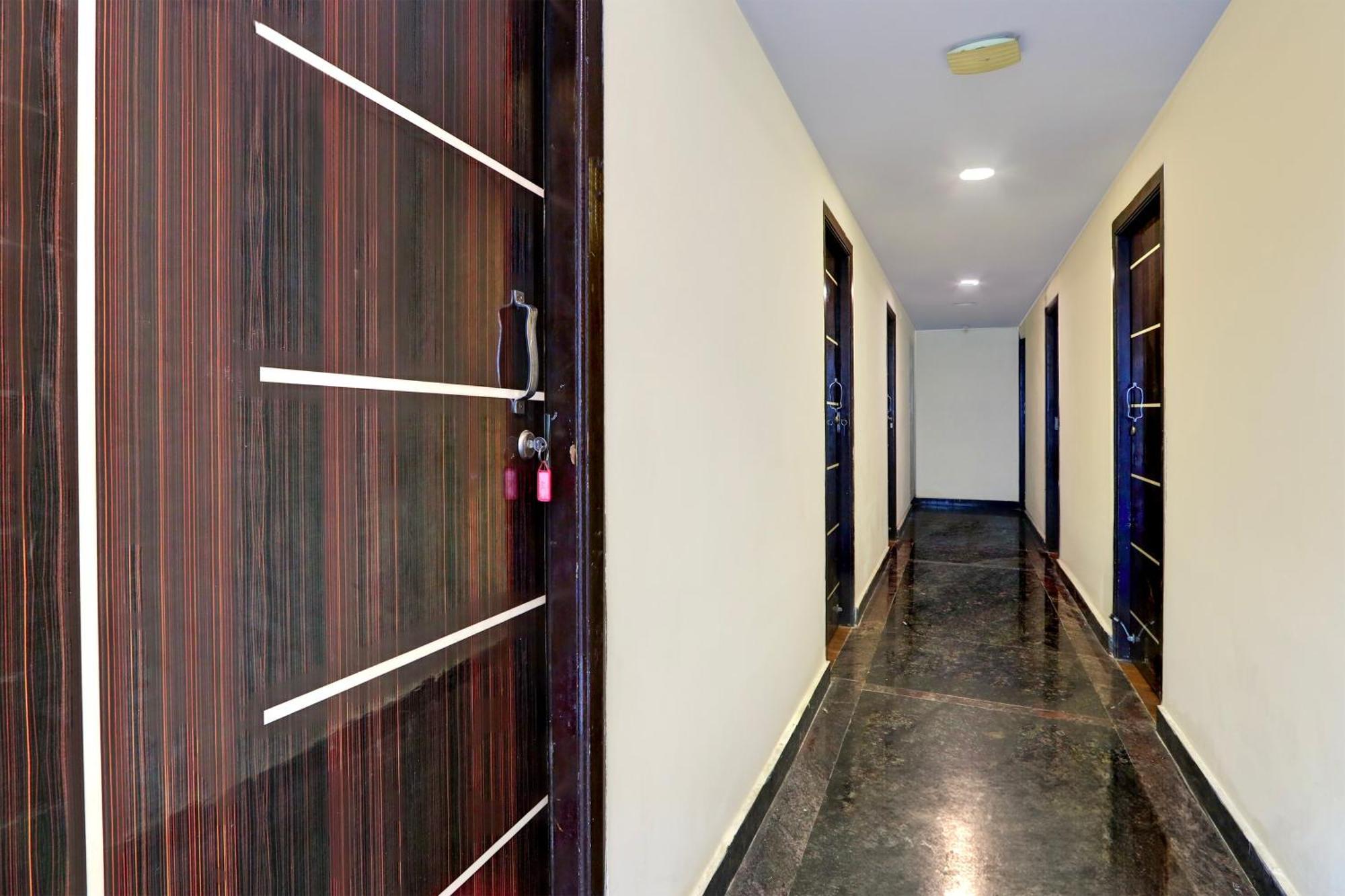 Super Hotel O Boduppal Upal Экстерьер фото